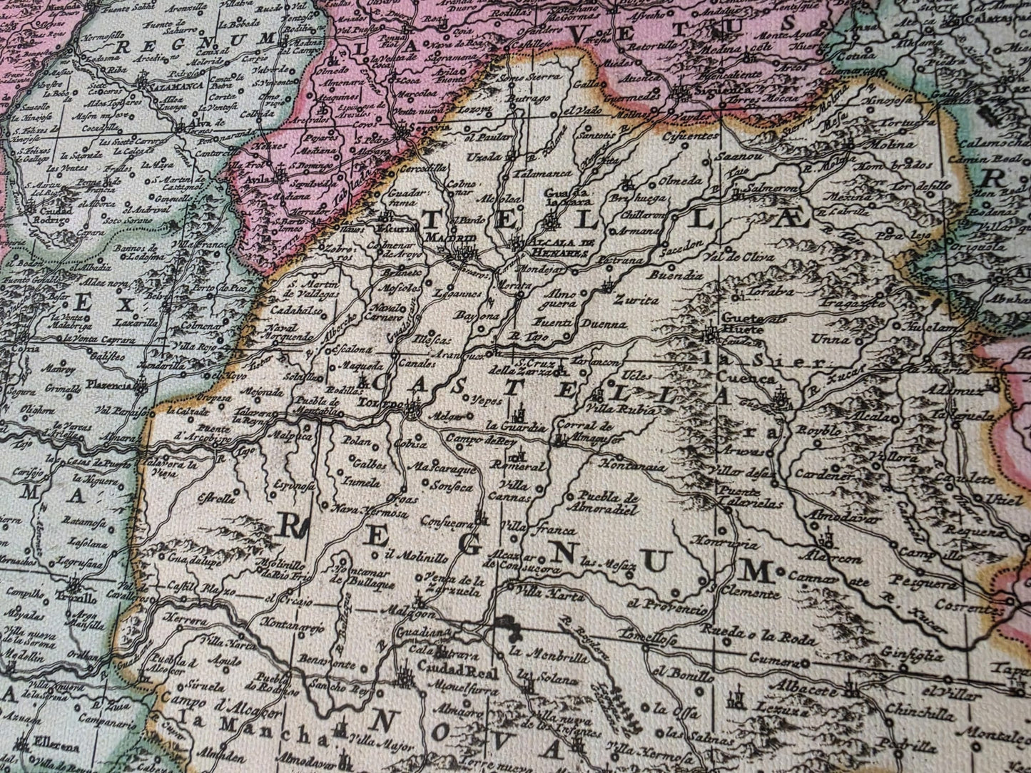 Vintage Karte von Iberien 1740 - Historische Wandkunst von Spanien und Portugal